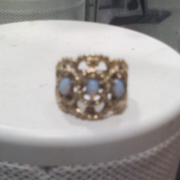 Ring - Picture 5 of 5